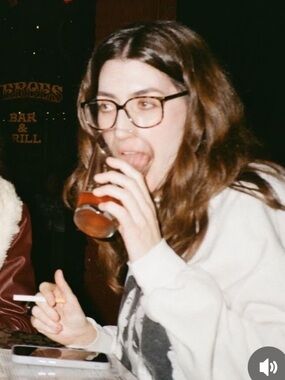 Meet your Posher, Jenn